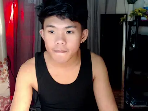 Snapshot of twink_asianbunny chatting on 23, 9, 2025 twink asianbunny online show from 23, 9, 2025