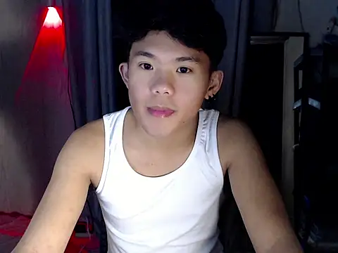 Snapshot of twink_asianbunny chatting on 21, 9, 2025 twink asianbunny online show from 21, 9, 2025
