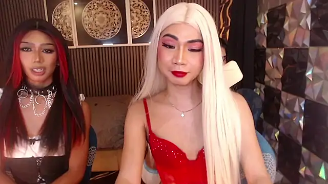 BigCockMaxineTS online show from 7, 7, 2026