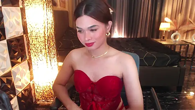 BigCockMaxineTS online show from 26, 9, 2025