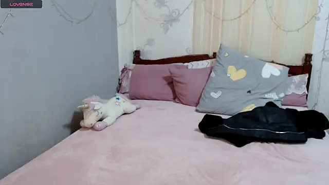 Snapshot of Sasha_cherry chatting on 23, 11, 2025 Sasha cherry online show from 23, 11, 2025