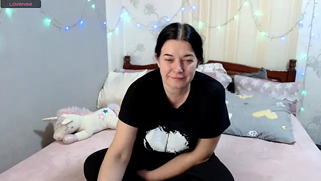 Snapshot of Sasha_cherry chatting on 27, 11, 2025 Sasha cherry online show from 27, 11, 2025