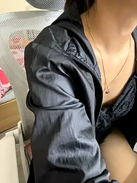 Mina048 online show from 27, 11, 2025