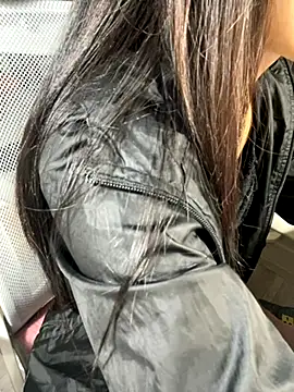 Mina048 online show from 26, 11, 2025