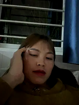 Snapshot of MychuSweet chatting on 14, 12, 2025 MychuSweet online show from 14, 12, 2025