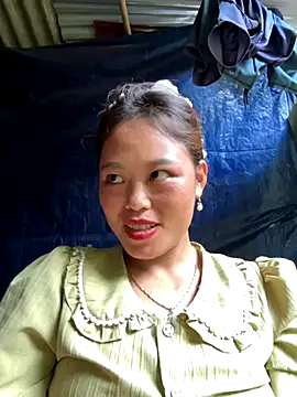 MychuSweet online show from 6, 10, 2025