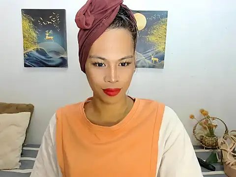 Savanna White online show from 25, 10, 2025