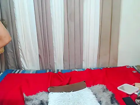 Savanna White online show from 26, 10, 2025