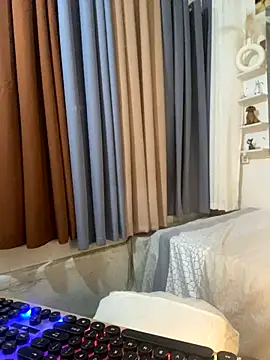 xshyboyx online show from 25, 10, 2025