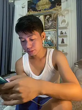 xshyboyx online show from 18, 9, 2025