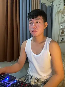 xshyboyx online show from 6, 2, 2026