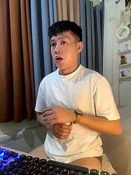 xshyboyx online show from 30, 10, 2025