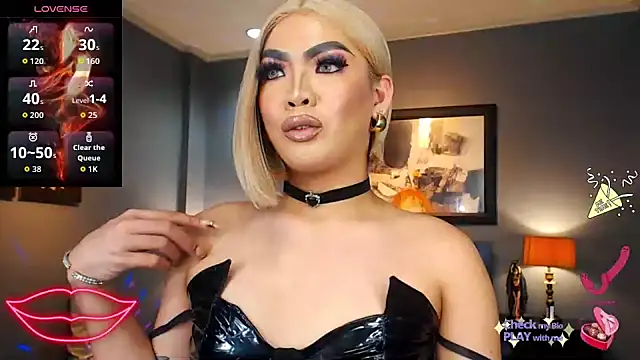 FridaHumphrey online show from 15, 9, 2025