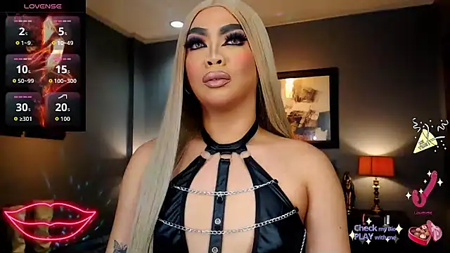 FridaHumphrey online show from 23, 10, 2025