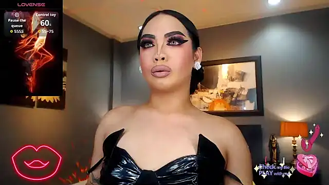 FridaHumphrey online show from 16, 4, 2026