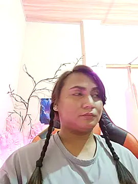 hella queen online show from 14, 1, 2026