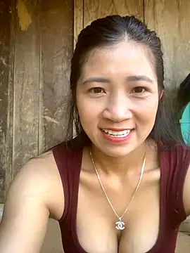 ThiHa003 online show from 12, 10, 2025