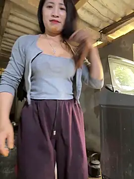 Snapshot of ThiHa003 chatting on 23, 2, 2026 ThiHa003 online show from 23, 2, 2026