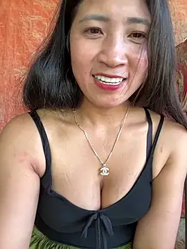 Snapshot of ThiHa003 chatting on 1, 3, 2026 ThiHa003 online show from 1, 3, 2026