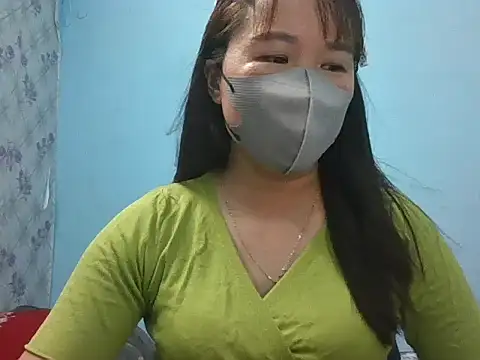 Snapshot of Hachi077 chatting on 15, 9, 2025 Hachi077 online show from 15, 9, 2025