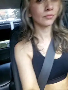 Miasiren online show from 24, 10, 2025