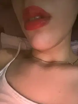 Mimisixo online show from 25, 9, 2025