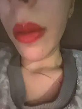 Mimisixo online show from 11, 11, 2025