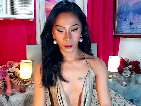 sassylatina online show from 19, 11, 2025