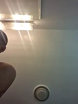 Cnutt310 online show from 7, 11, 2025