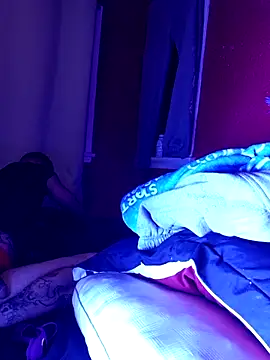 Cnutt310 online show from 25, 10, 2025