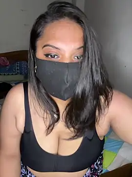 Momita-1 online show from 28, 10, 2025