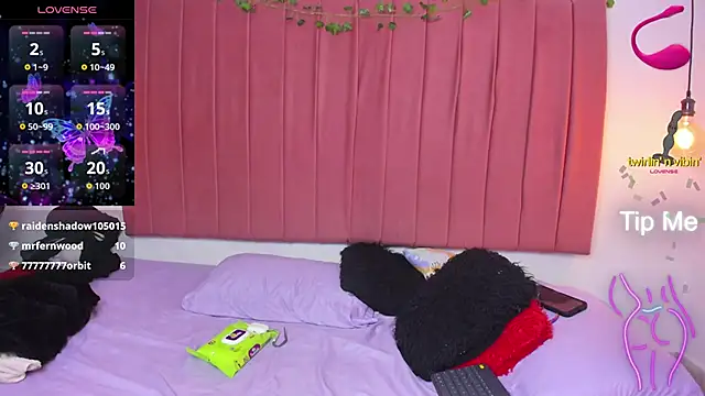 ana foxi online show from 13, 4, 2026