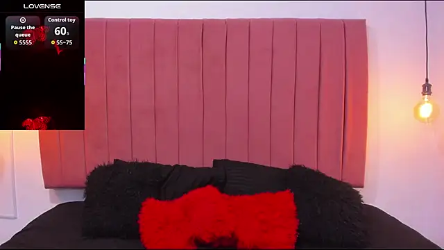 Snapshot of ana_foxi chatting on 16, 12, 2025 ana foxi online show from 16, 12, 2025