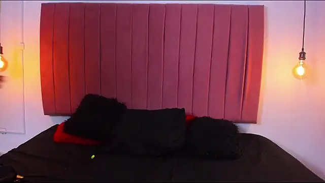 Snapshot of ana_foxi chatting on 5, 12, 2025 ana foxi online show from 5, 12, 2025