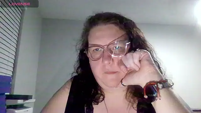 Snapshot of emberlynnix chatting on 20, 7, 2026 emberlynnix online show from 20, 7, 2026
