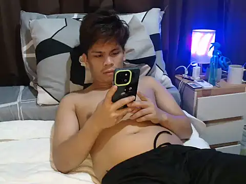 cumwhat me online show from 25, 6, 2026