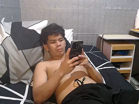 cumwhat me online show from 15, 12, 2025