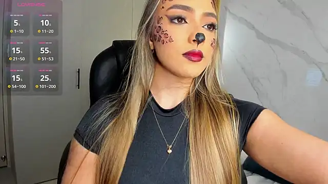 KYLIE JONES6 online show from 22, 10, 2025