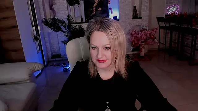 MariemLui online show from 3, 11, 2025