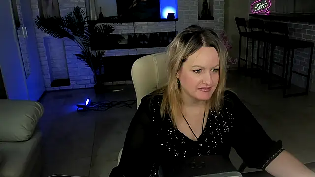 MariemLui online show from 20, 10, 2025