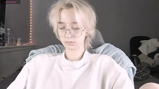 MelissaReis online show from 10, 3, 2026