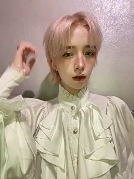 MelissaReis online show from 22, 11, 2025