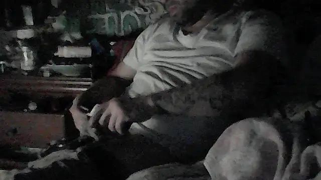 Twoslipperywhenwett online show from 2, 12, 2025