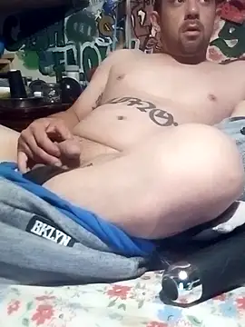 Twoslipperywhenwett online show from 9, 9, 2025