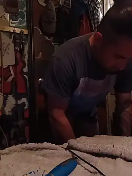 Twoslipperywhenwett online show from 12, 11, 2025