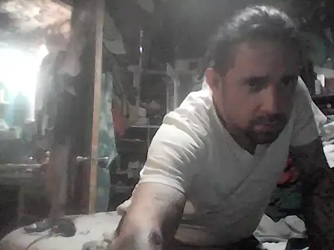 Twoslipperywhenwett online show from 25, 3, 2026