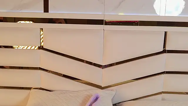 ambar rosse25 online show from 2, 12, 2025