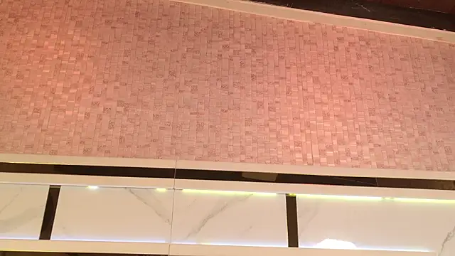 ambar rosse25 online show from 3, 10, 2025