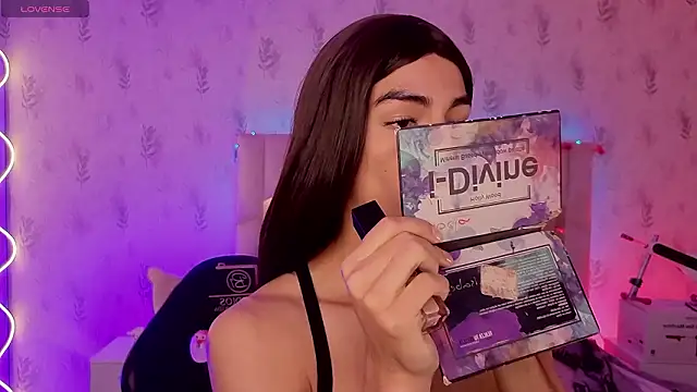 LIHIAN TAY online show from 8, 3, 2026