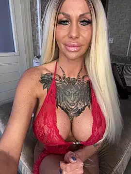 Snapshot of dutchbarbie chatting on 8, 5, 2026 dutchbarbie online show from 8, 5, 2026